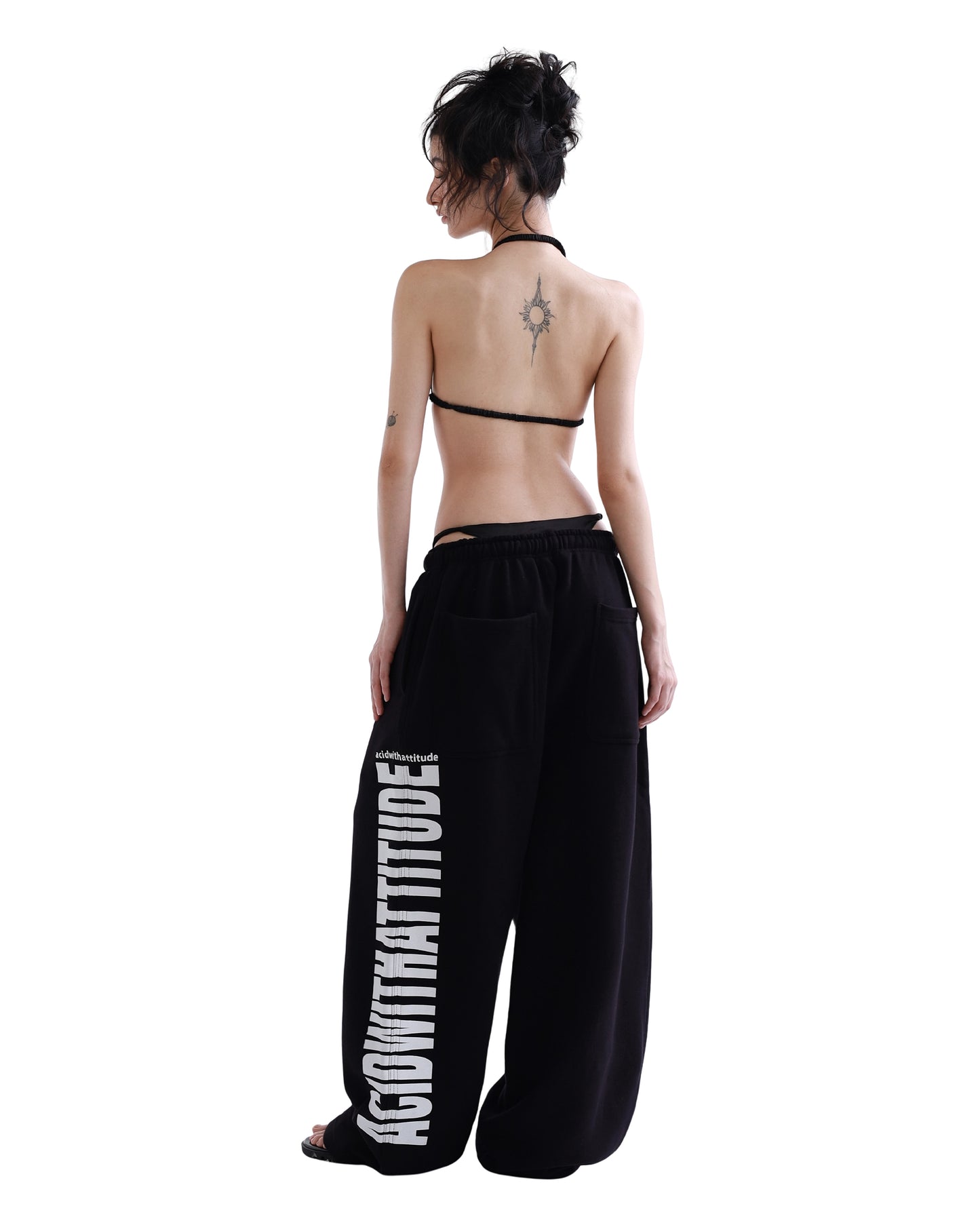 AWA BIG LOGO SWEATPANTS